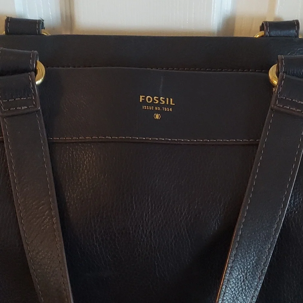 Y2K FOSSIL PEBBLE LEATHER MESSENGER EXECUTIVE BAG BLACK ISSUE NO. 1954 - EUC!